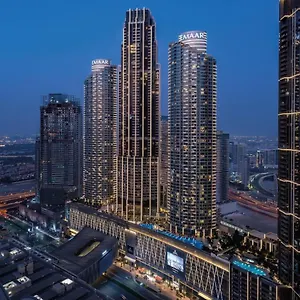 Address Mall מלון